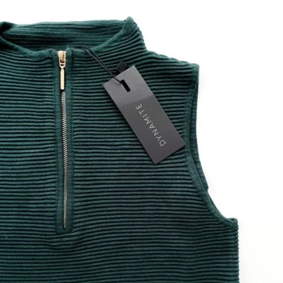 Dark pine green top - Picture 6 of 11